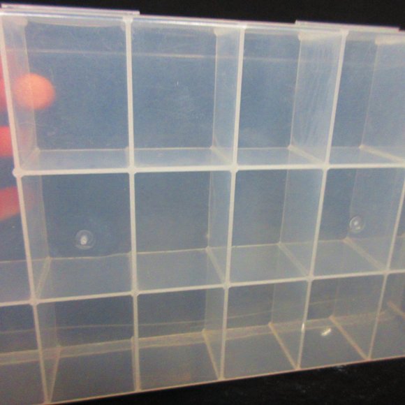 Plastic 17 Compartment Bead Storage Jewelry Organizer - Picture 5 of 6